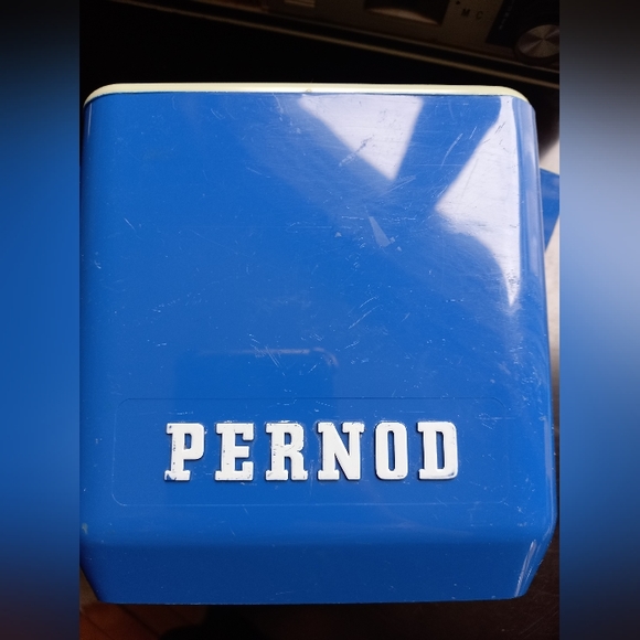 1970's Pernod plastic water pitcher barware - Picture 2 of 5